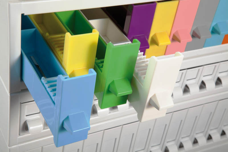 archivador colores cassettes